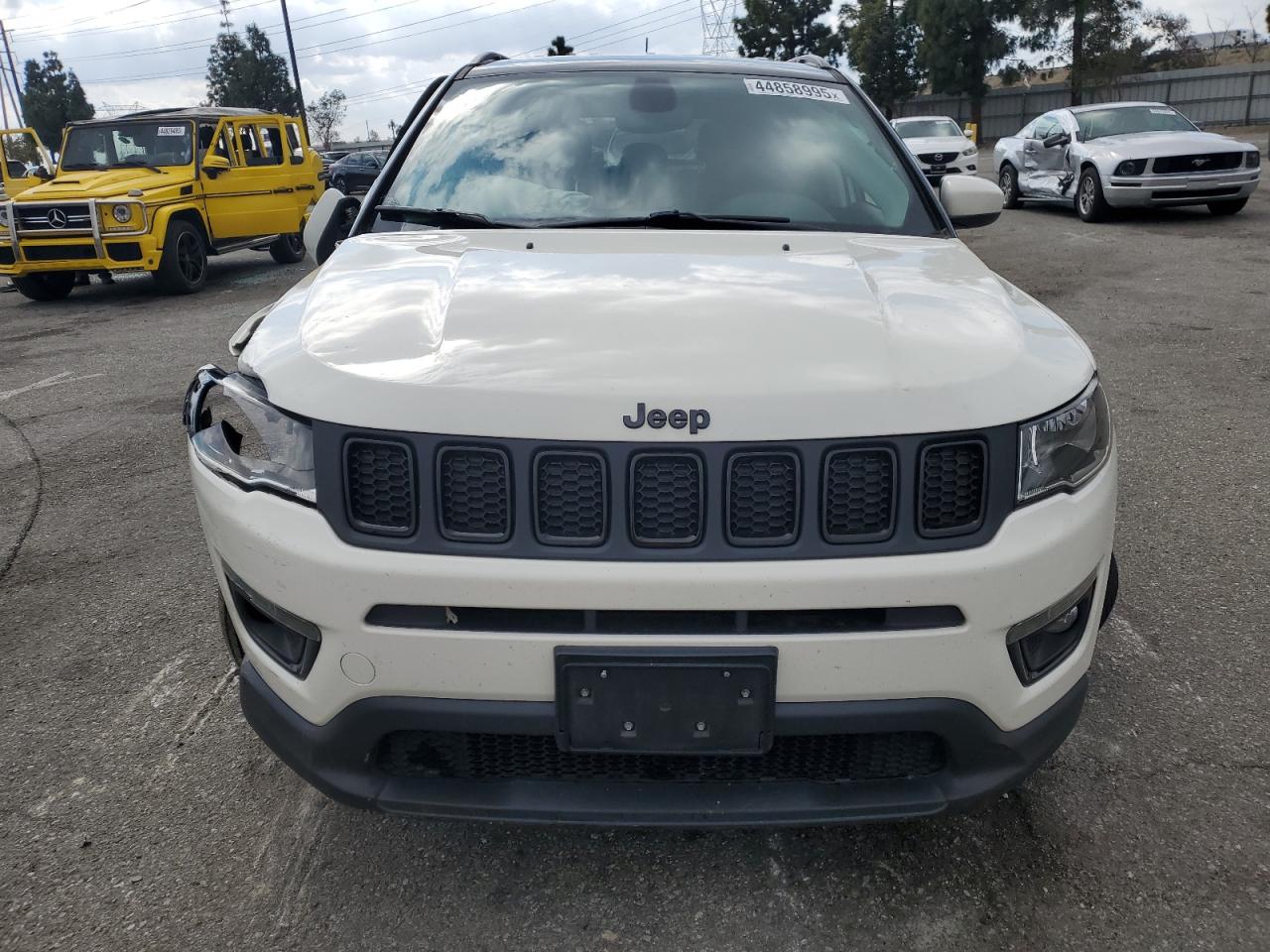 2020 Jeep Compass - Image 5