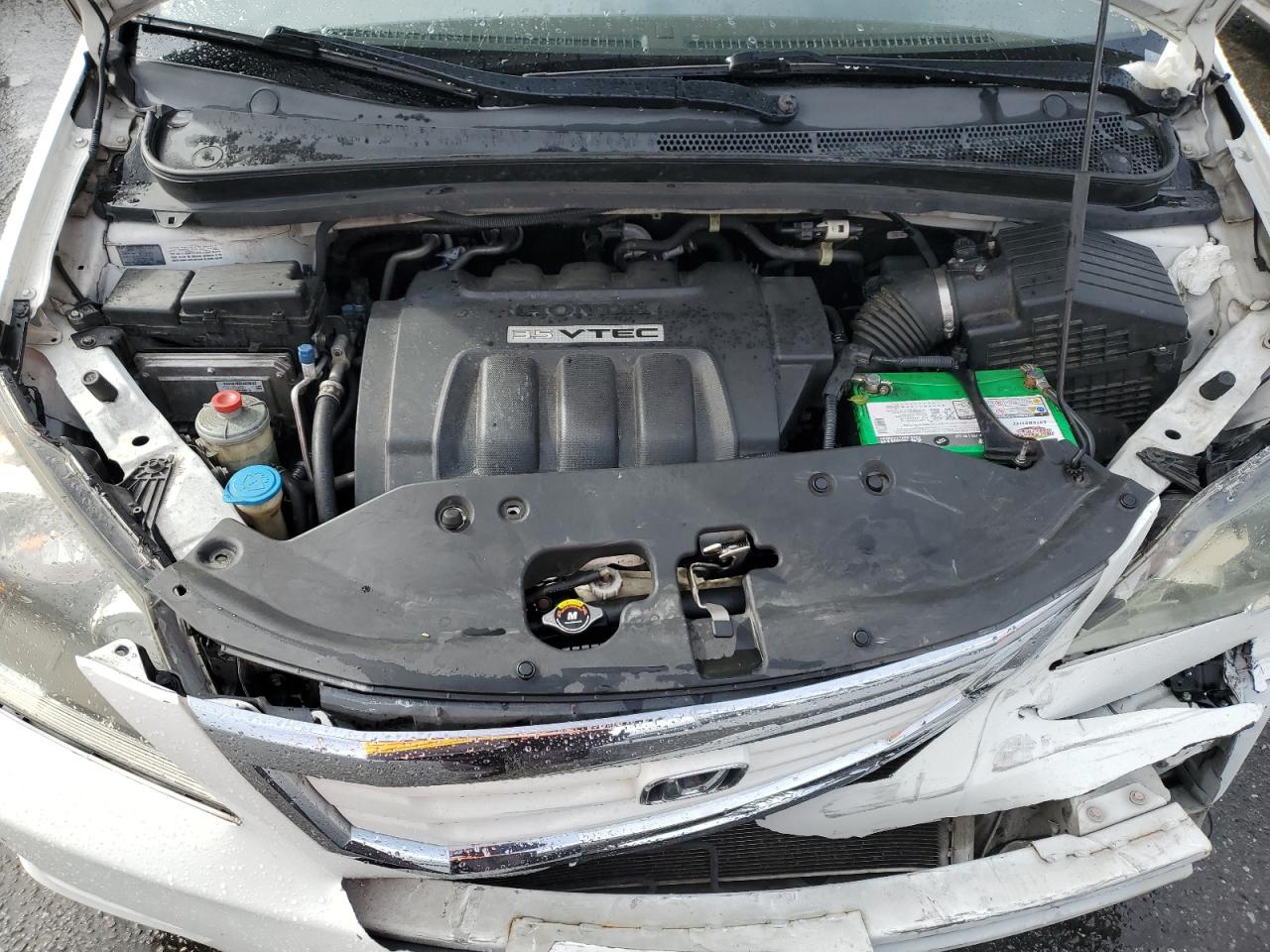 2010 Honda Odyssey - Image 12