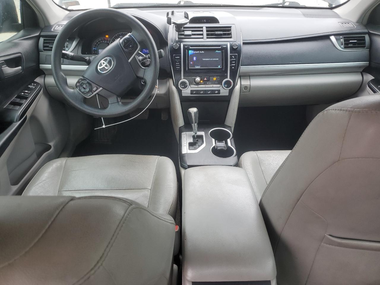 2012 Toyota Camry - Image 8