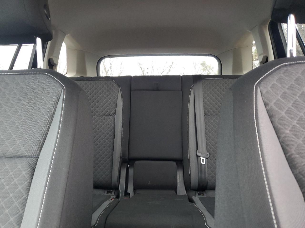 2021 Volkswagen Tiguan - Image 10