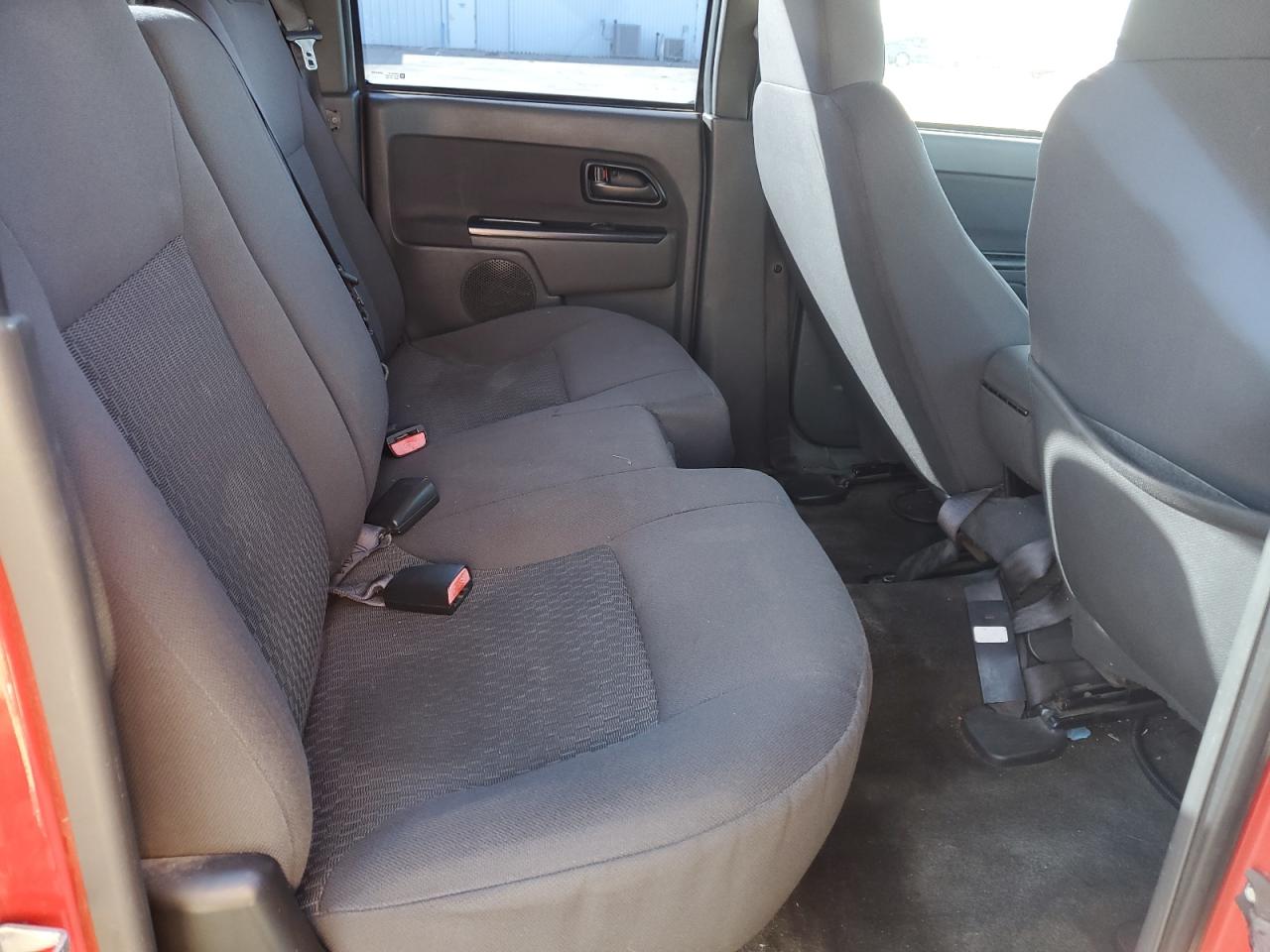 2006 Chevrolet Colorado - Image 10