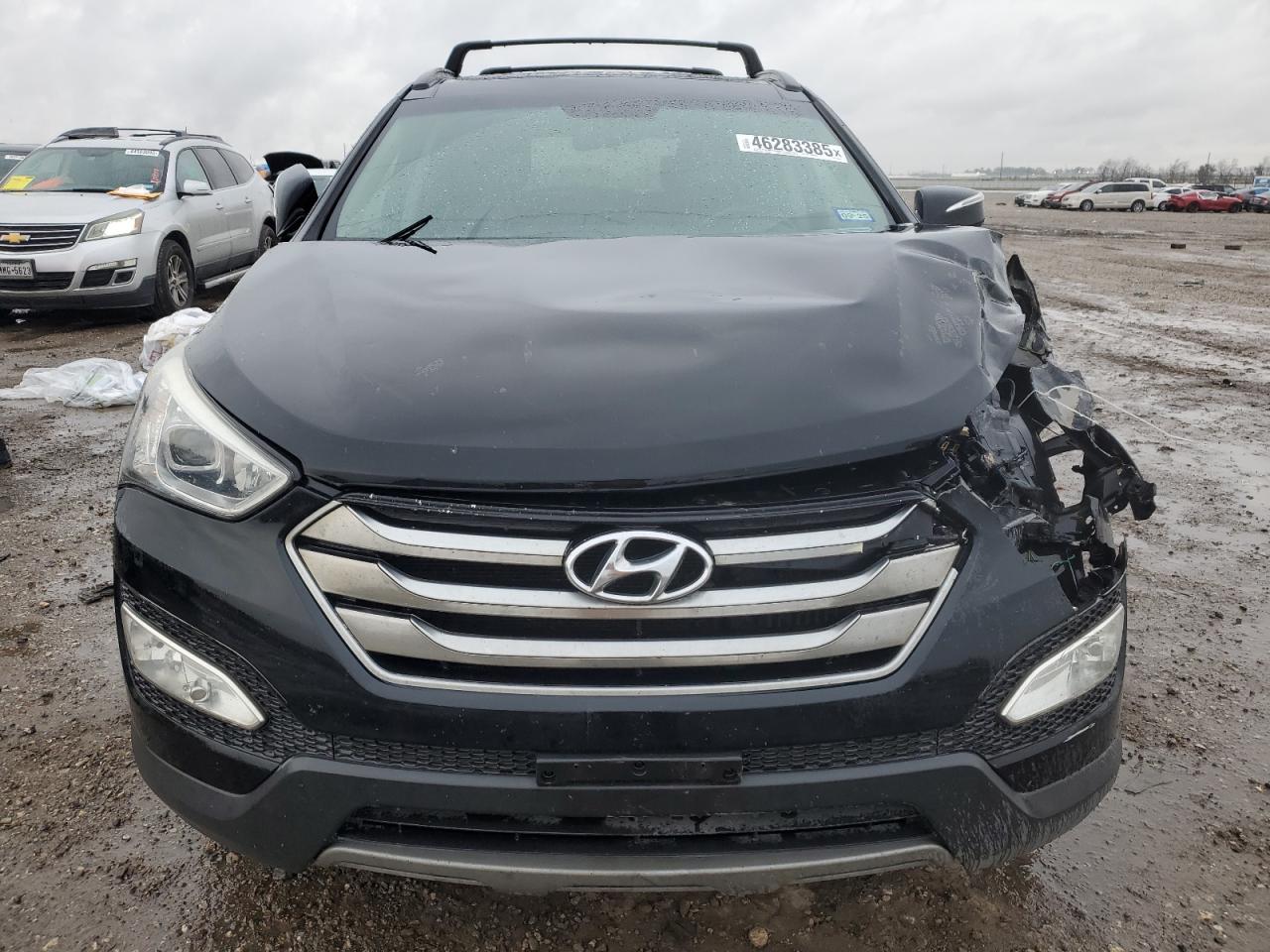 2016 Hyundai Santa Fe - Image 5