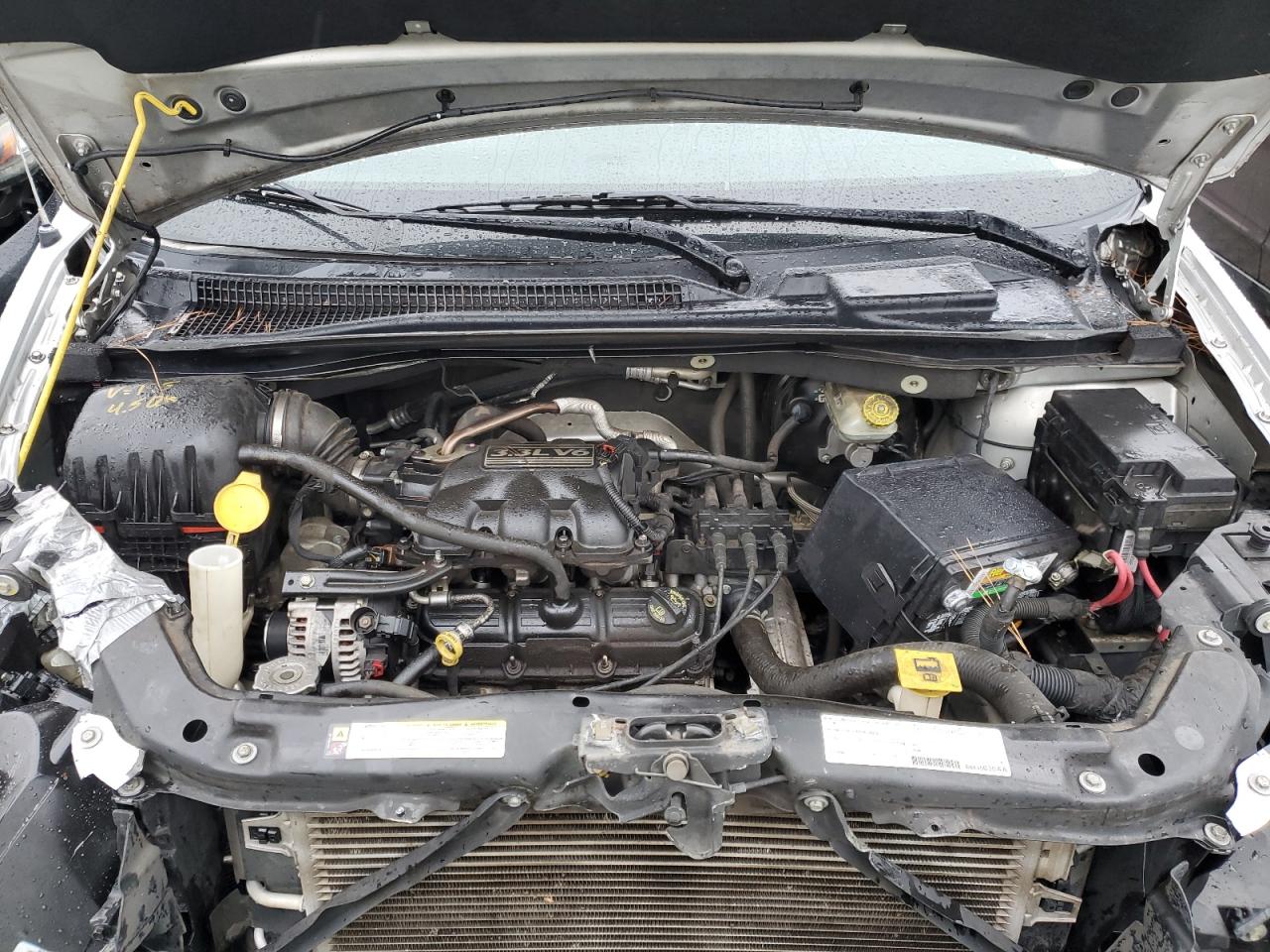 2008 Dodge Caravan - Image 14