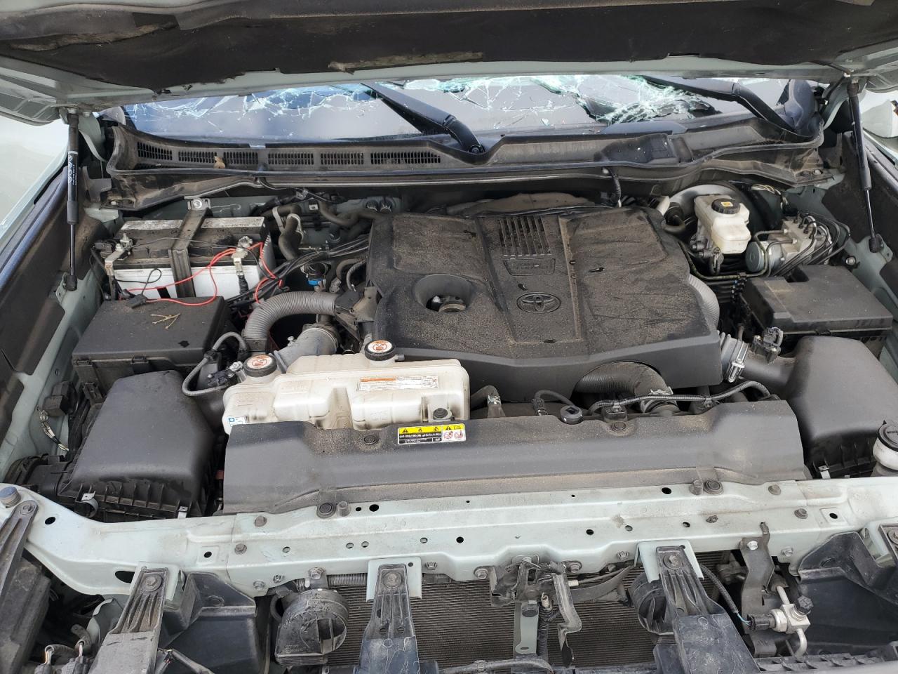 2022 Toyota Tundra - Image 12