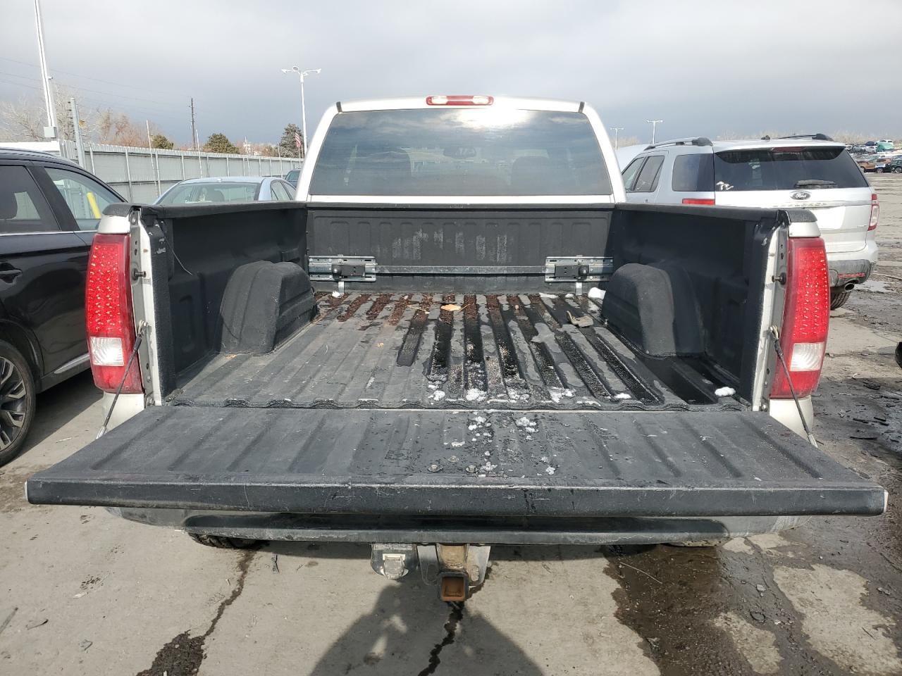 2005 GMC Sierra - Image 6