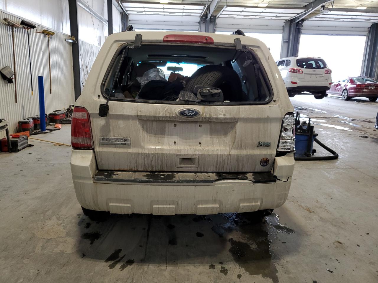 2010 Ford Escape - Image 6