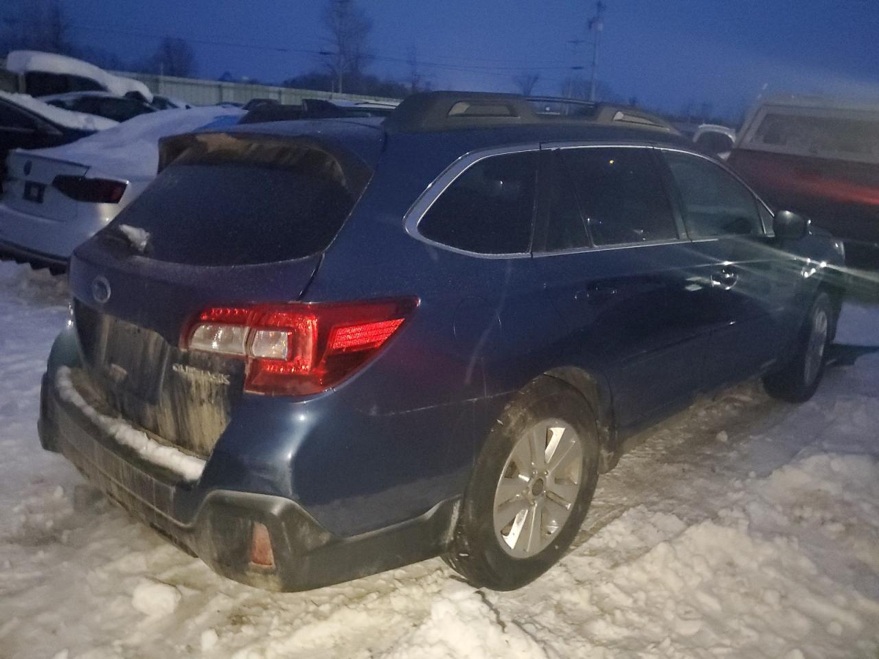 2019 Subaru Outback - Image 3