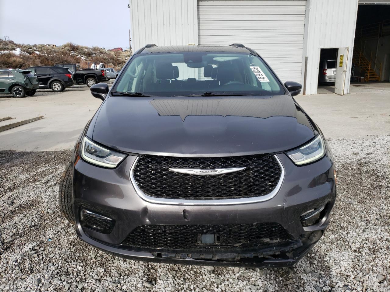 2022 Chrysler Pacifica - Image 5
