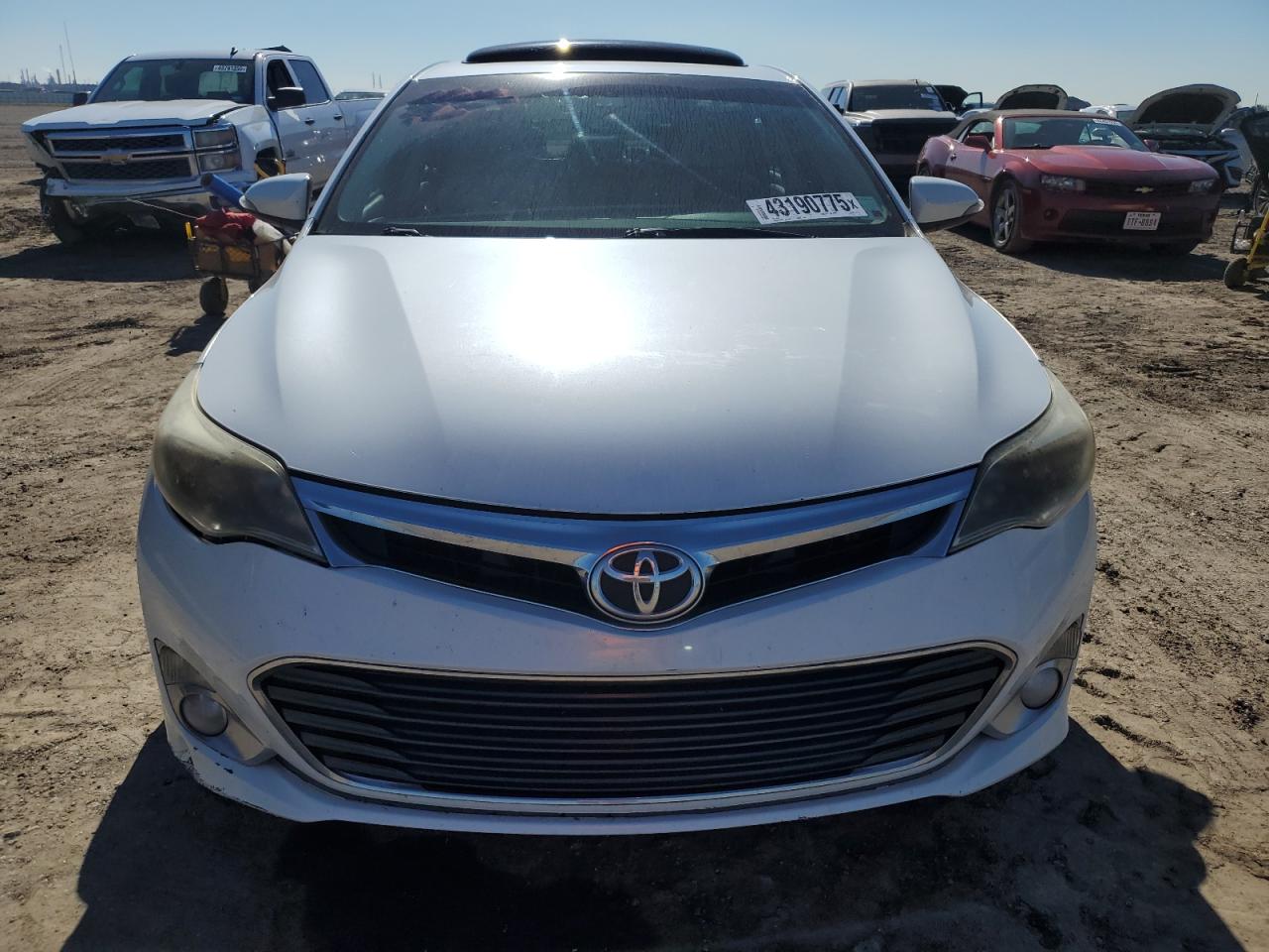 2013 Toyota Avalon - Image 6