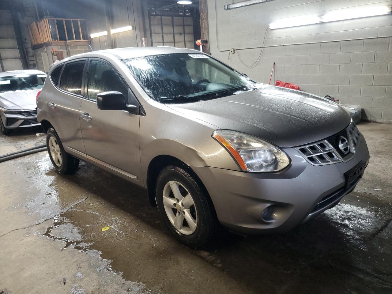 2012 Nissan Rogue - Image 4