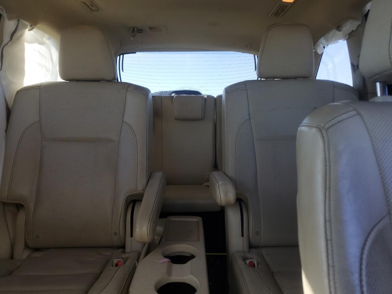 2015 Toyota Highlander - Image 10