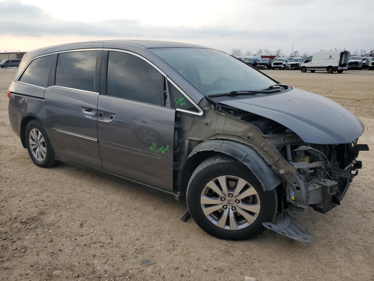 2014 Honda Odyssey - Image 4