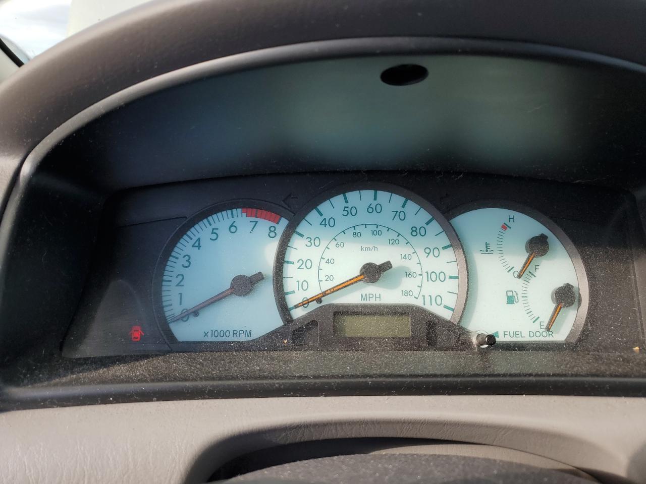 2004 Toyota Corolla - Image 9