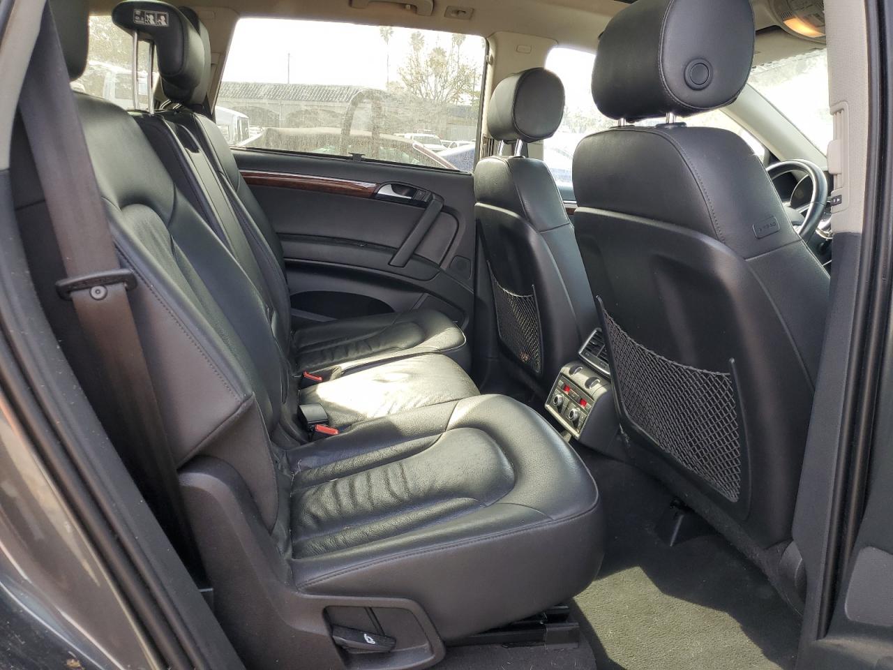 2015 Audi Q7 - Image 11