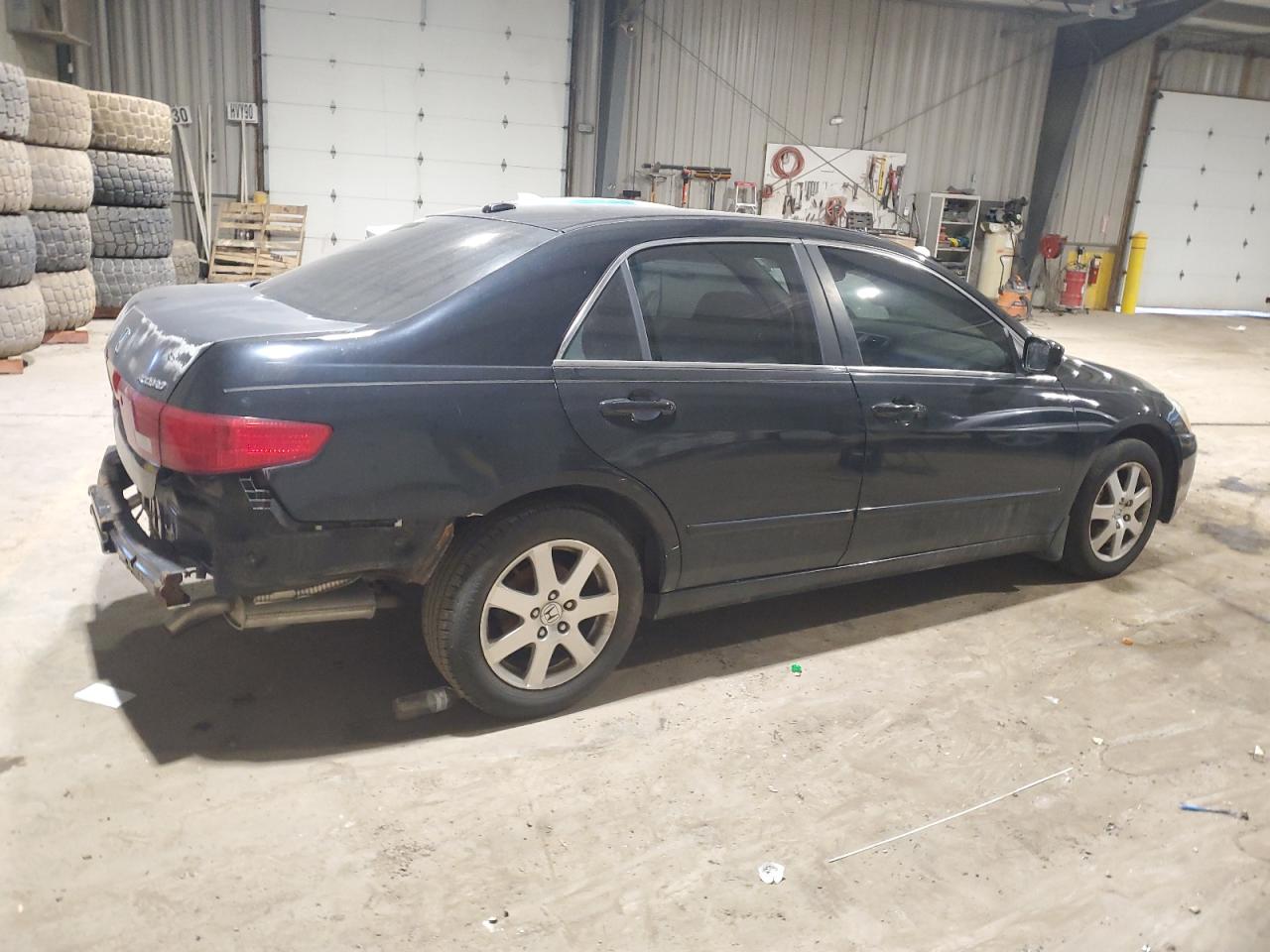 2005 Honda Accord - Image 3