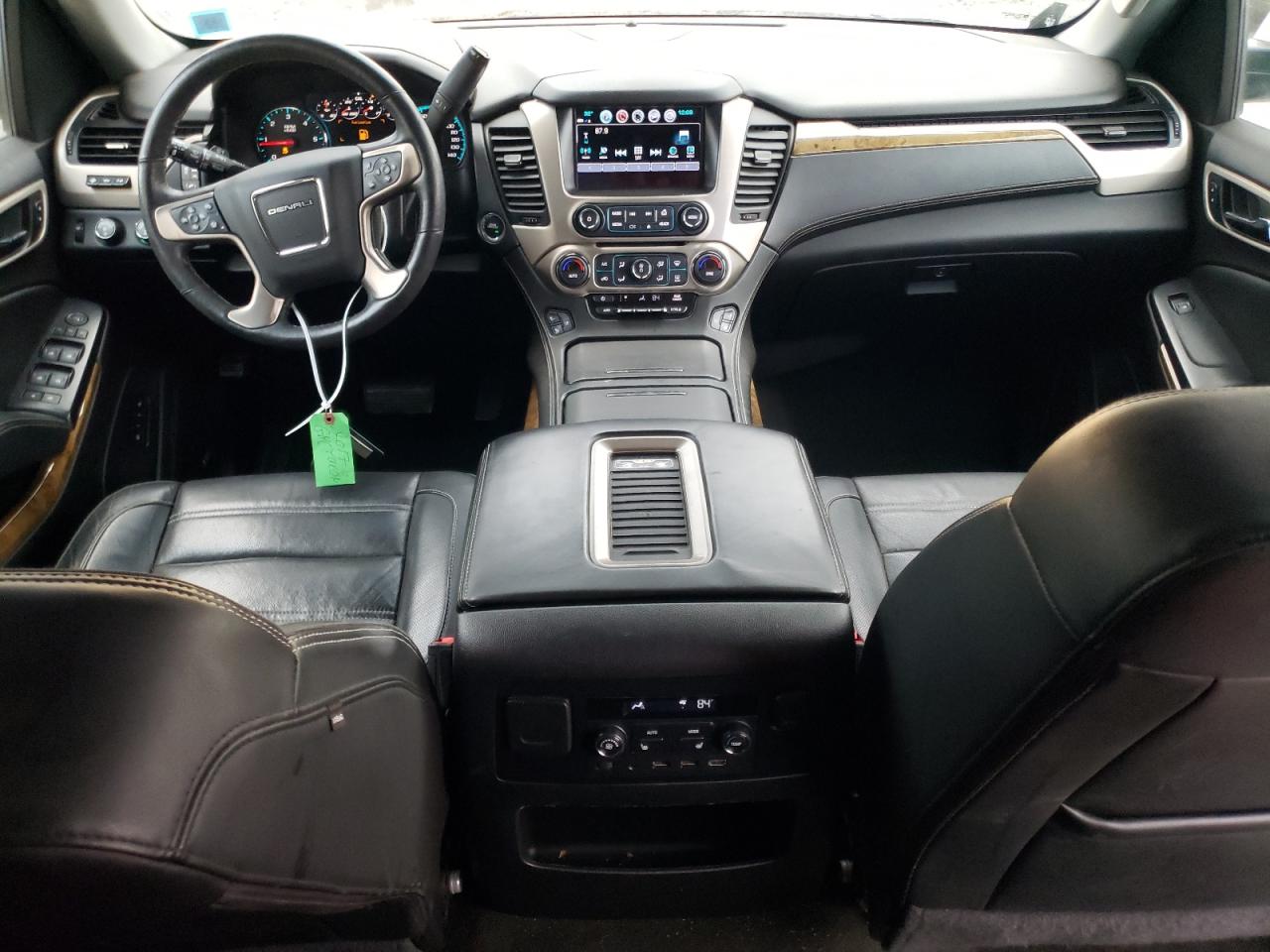 2017 GMC Yukon - Image 8