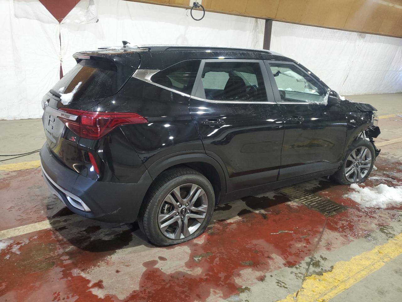 2021 Kia Seltos - Image 3
