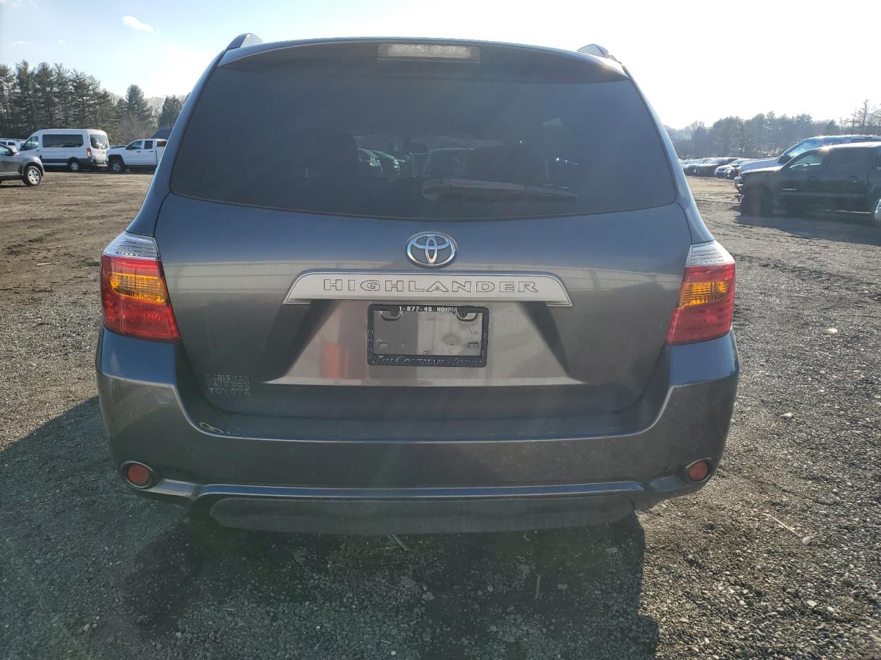 2010 Toyota Highlander - Image 6