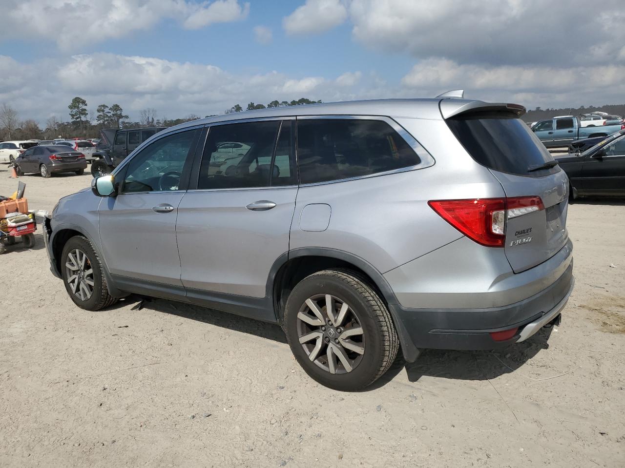 2019 Honda Pilot - Image 2