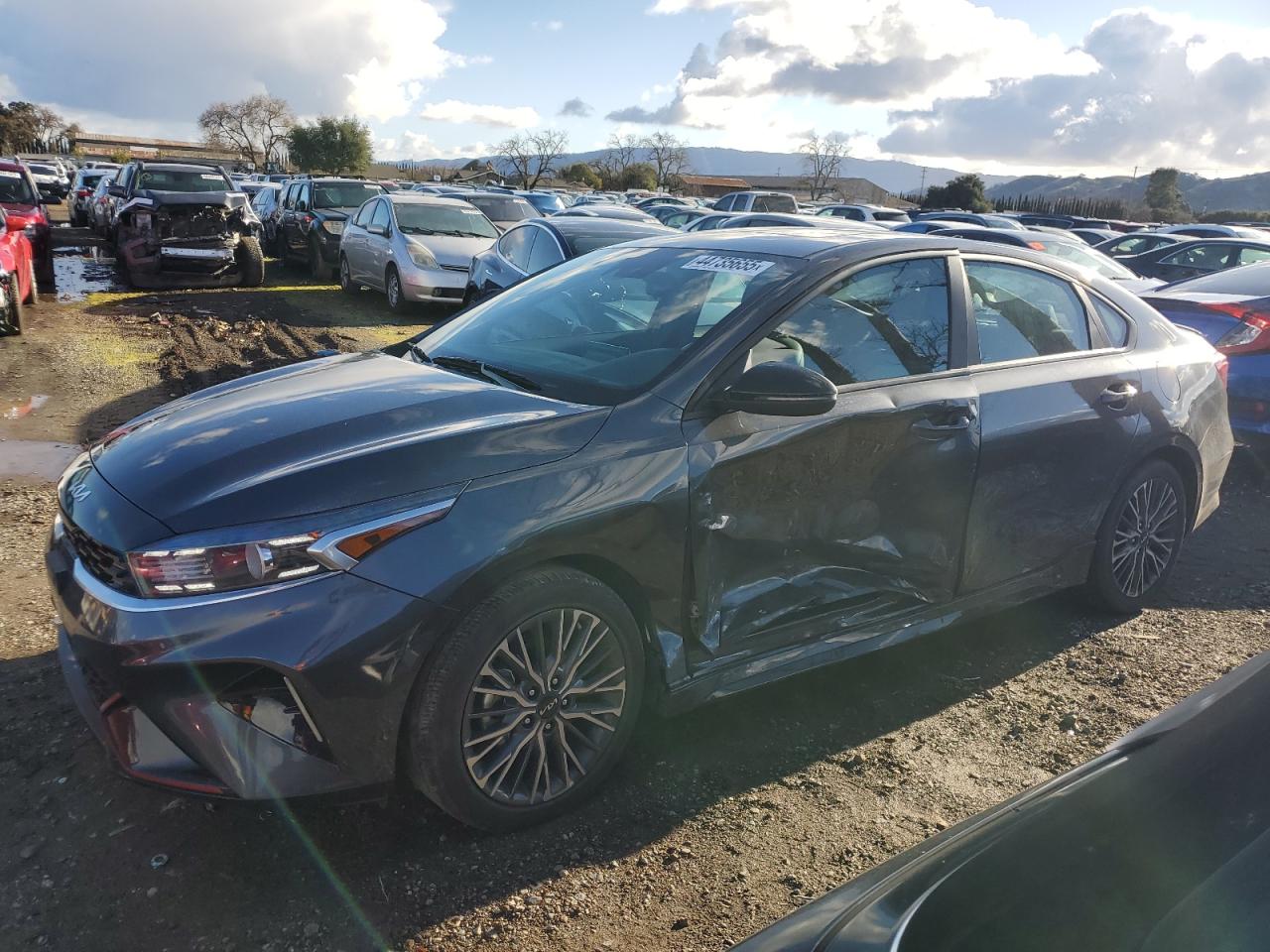 2023 Kia Forte - Image 1
