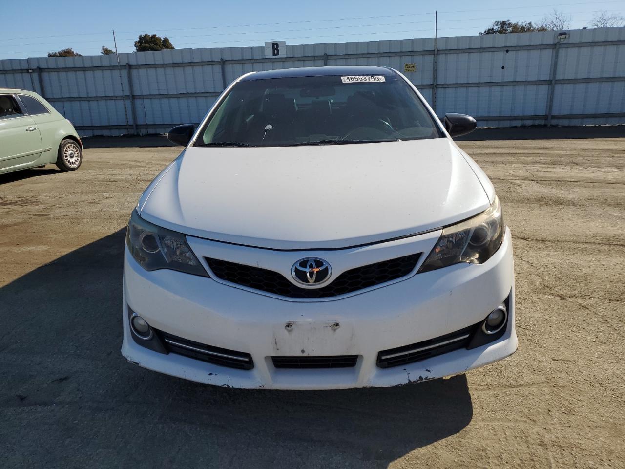 2013 Toyota Camry - Image 5