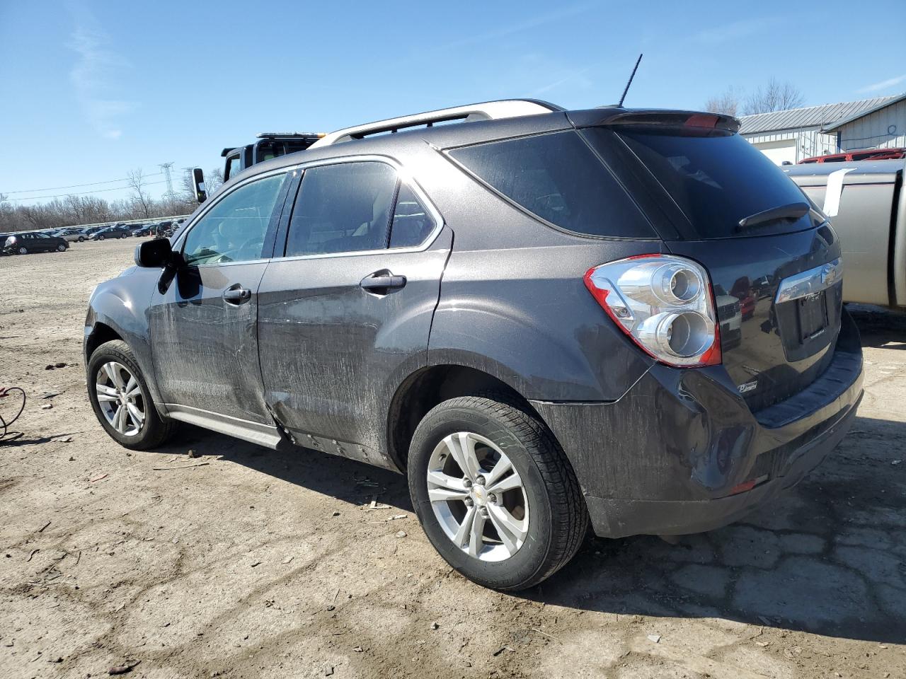 2015 Chevrolet Equinox - Image 2