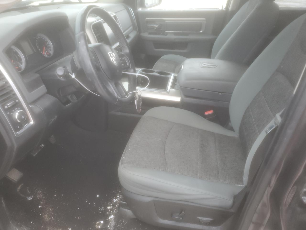 2014 RAM 1500 - Image 7