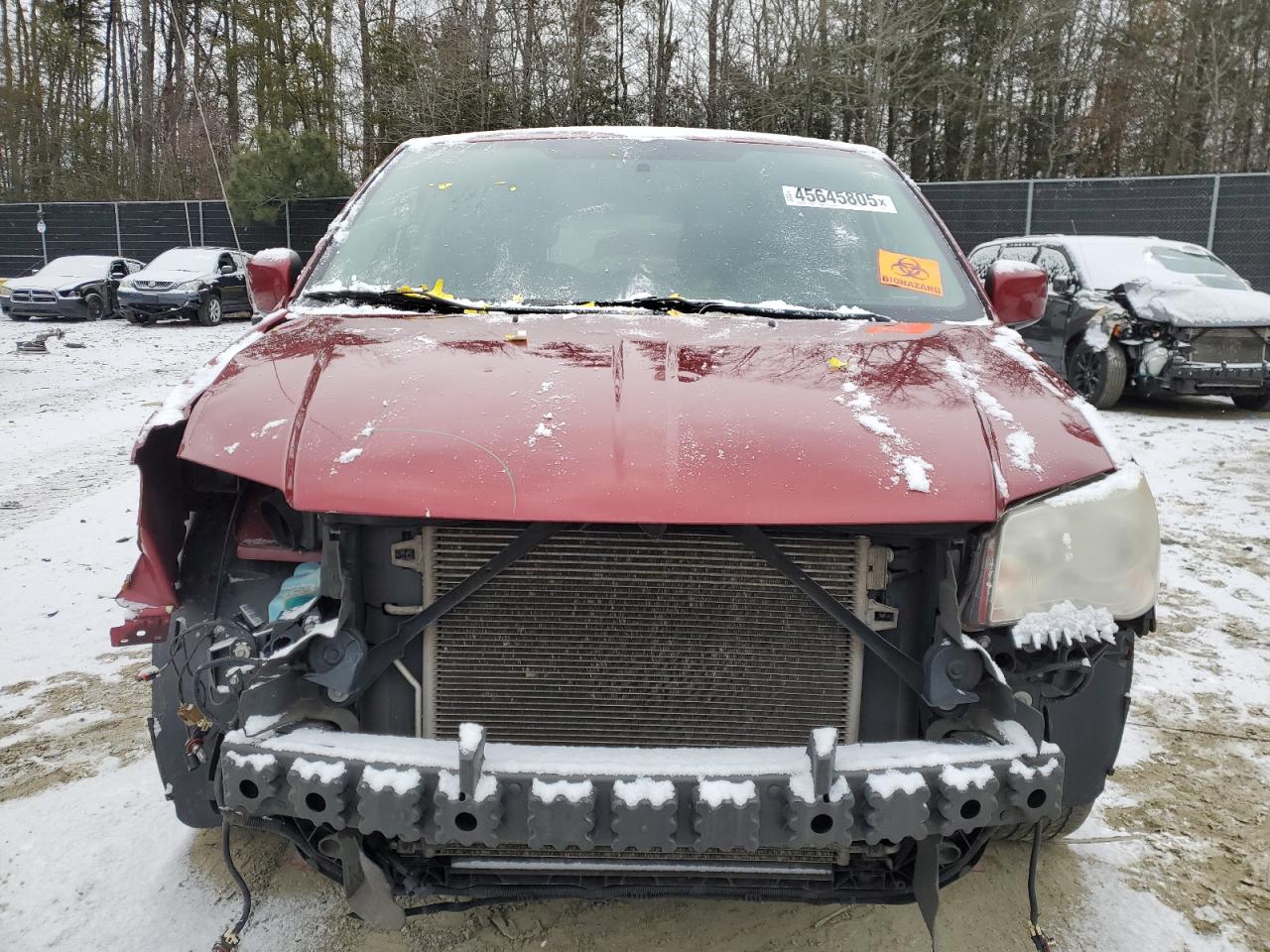 2014 Chrysler Town & Country - Image 5