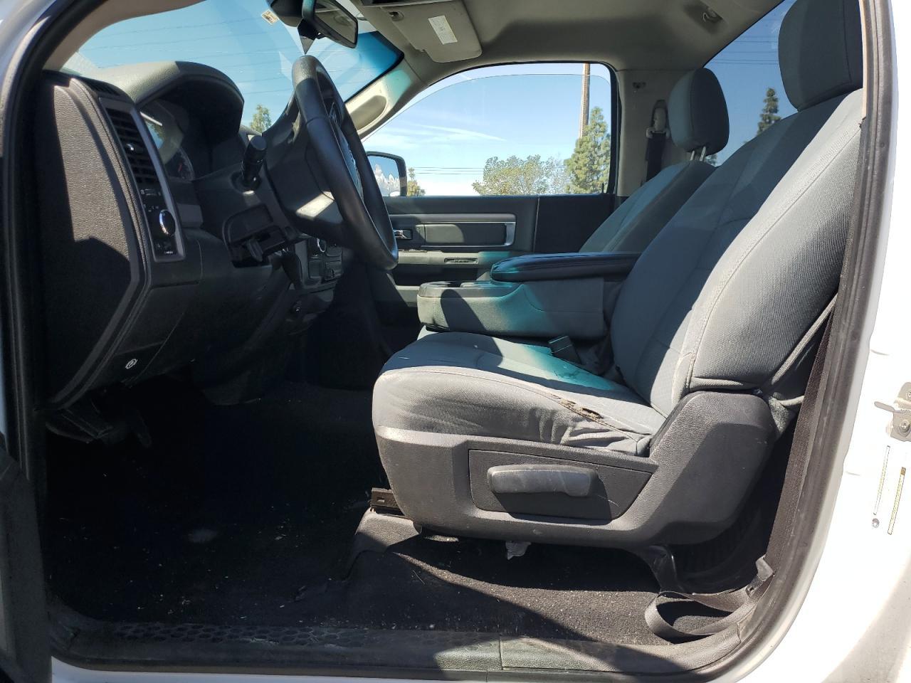 2014 Ram 1500 St VIN: 3C6JR6AG8EG102231 Lot: 79951534