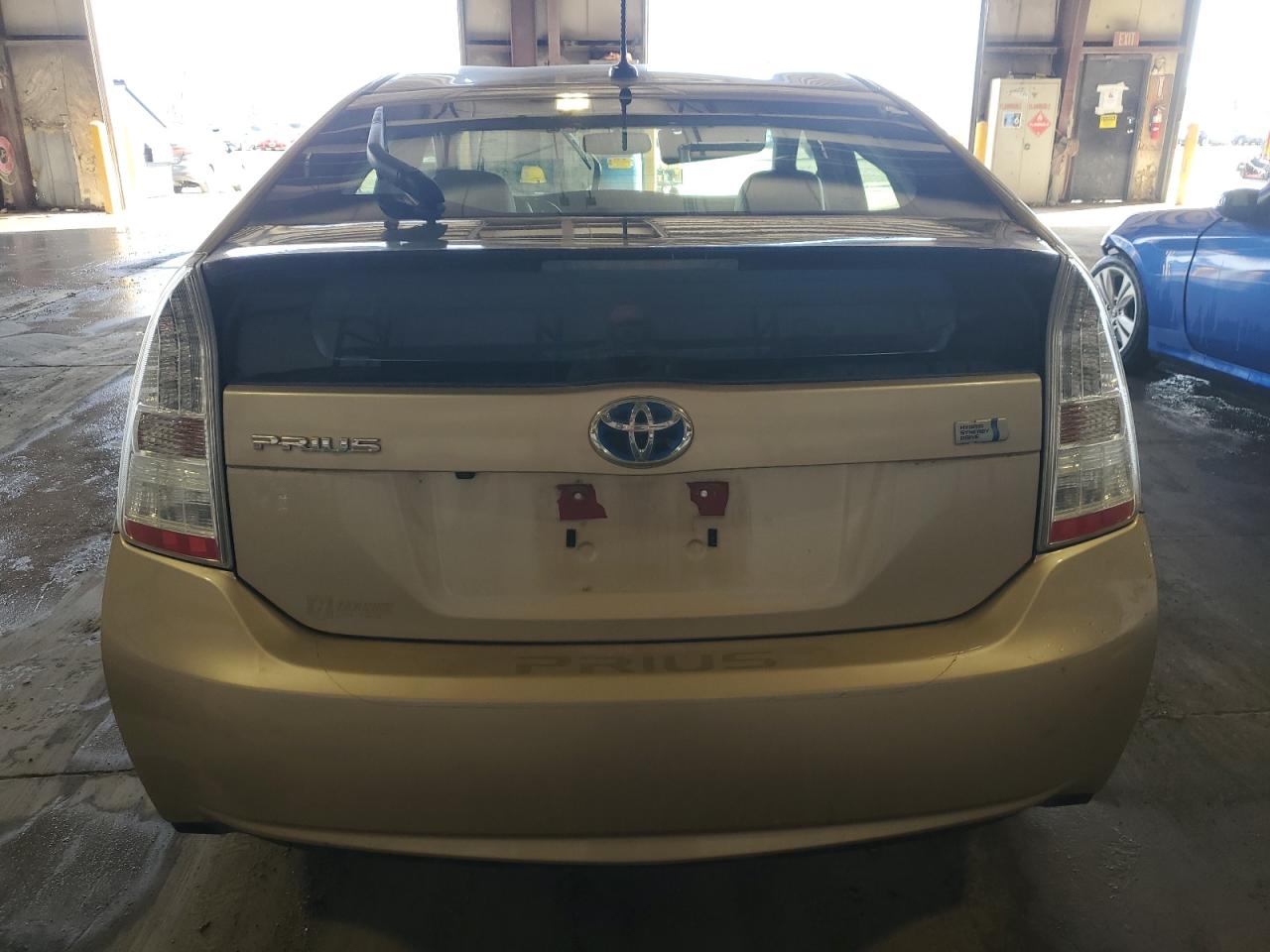 2010 Toyota Prius - Image 6