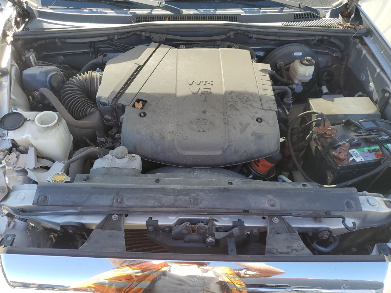 2015 Toyota Tacoma - Image 12