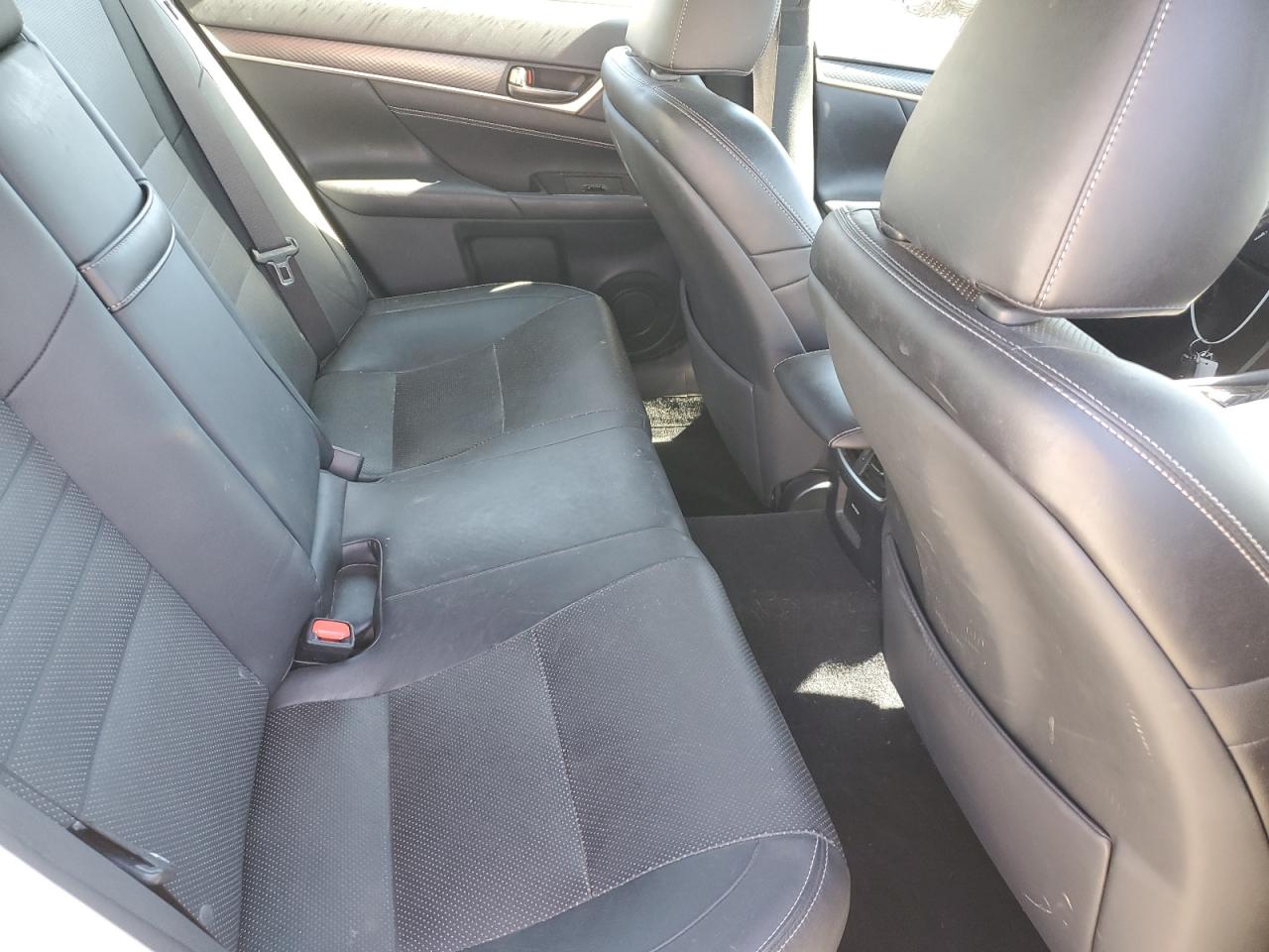 2018 Lexus GS - Image 10