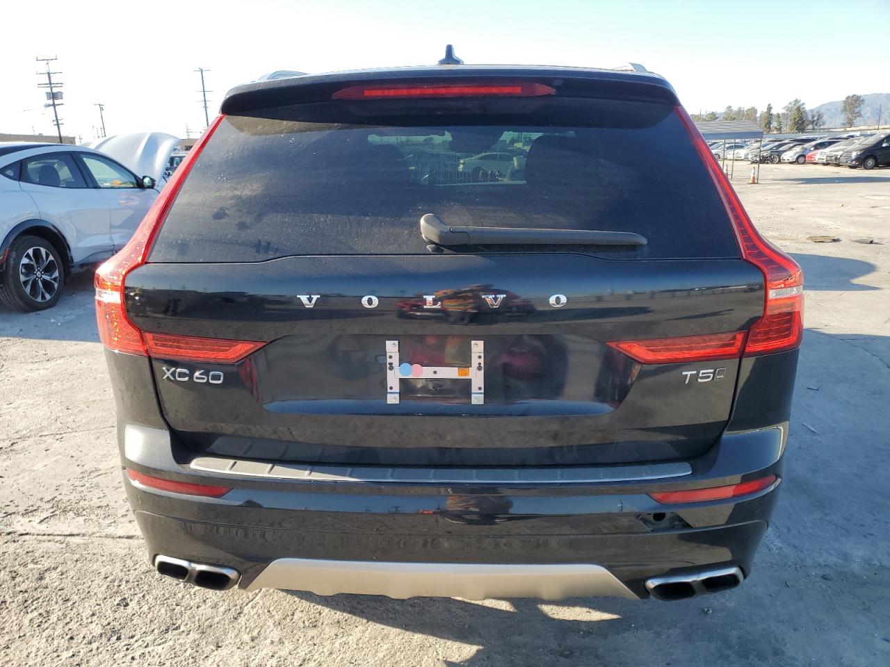 2020 Volvo XC60 - Image 6
