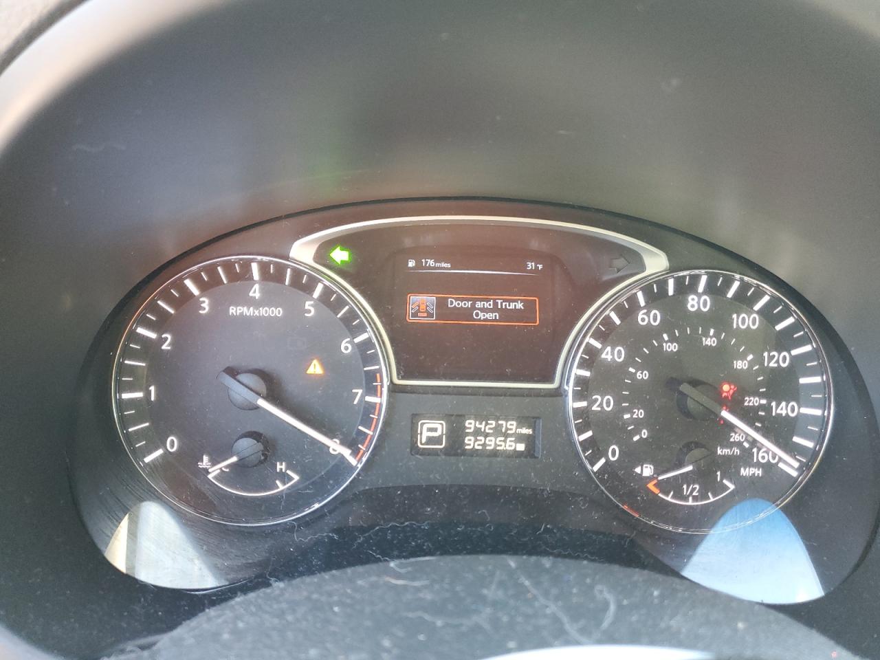 2014 Nissan Altima - Image 9