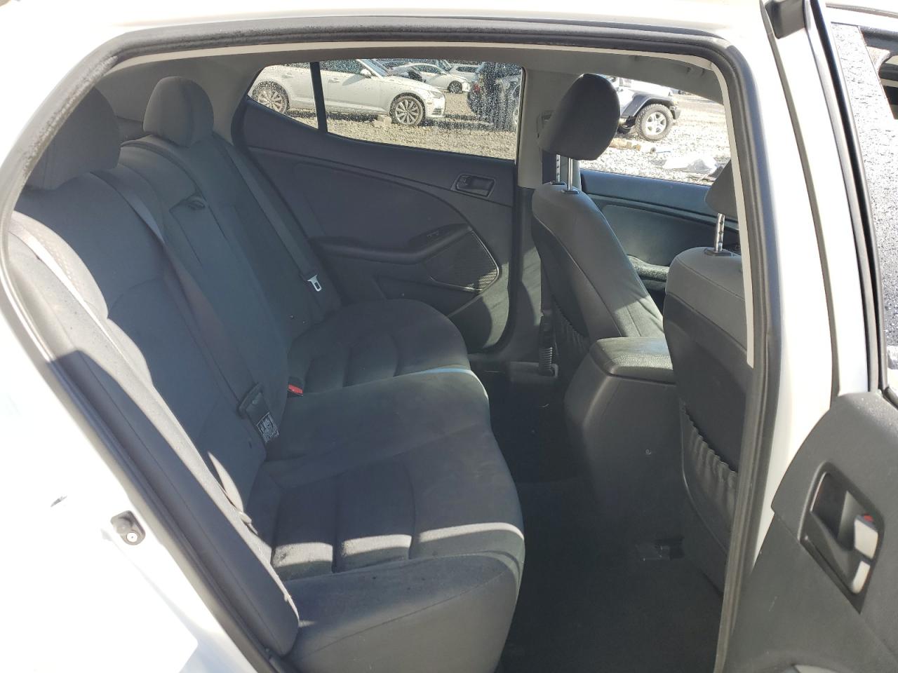2015 Kia Optima - Image 10