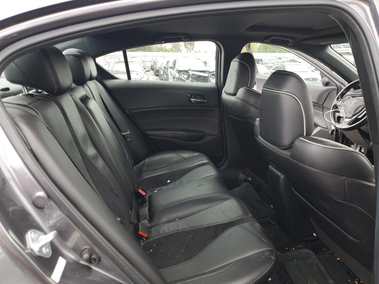 2022 Acura ILX - Image 10