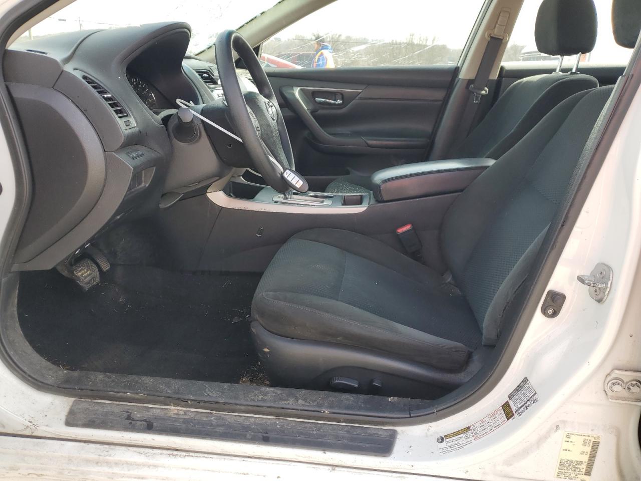2015 Nissan Altima - Image 7