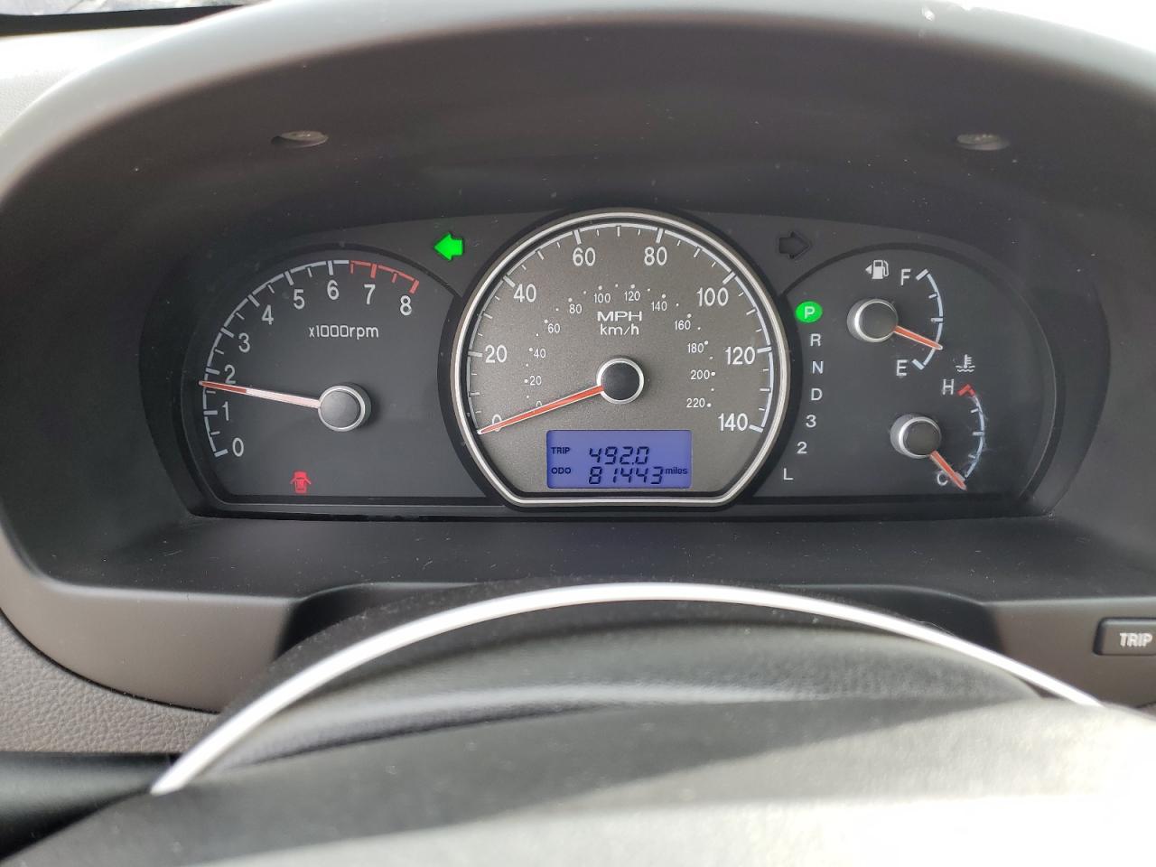 2007 Hyundai Elantra - Image 9