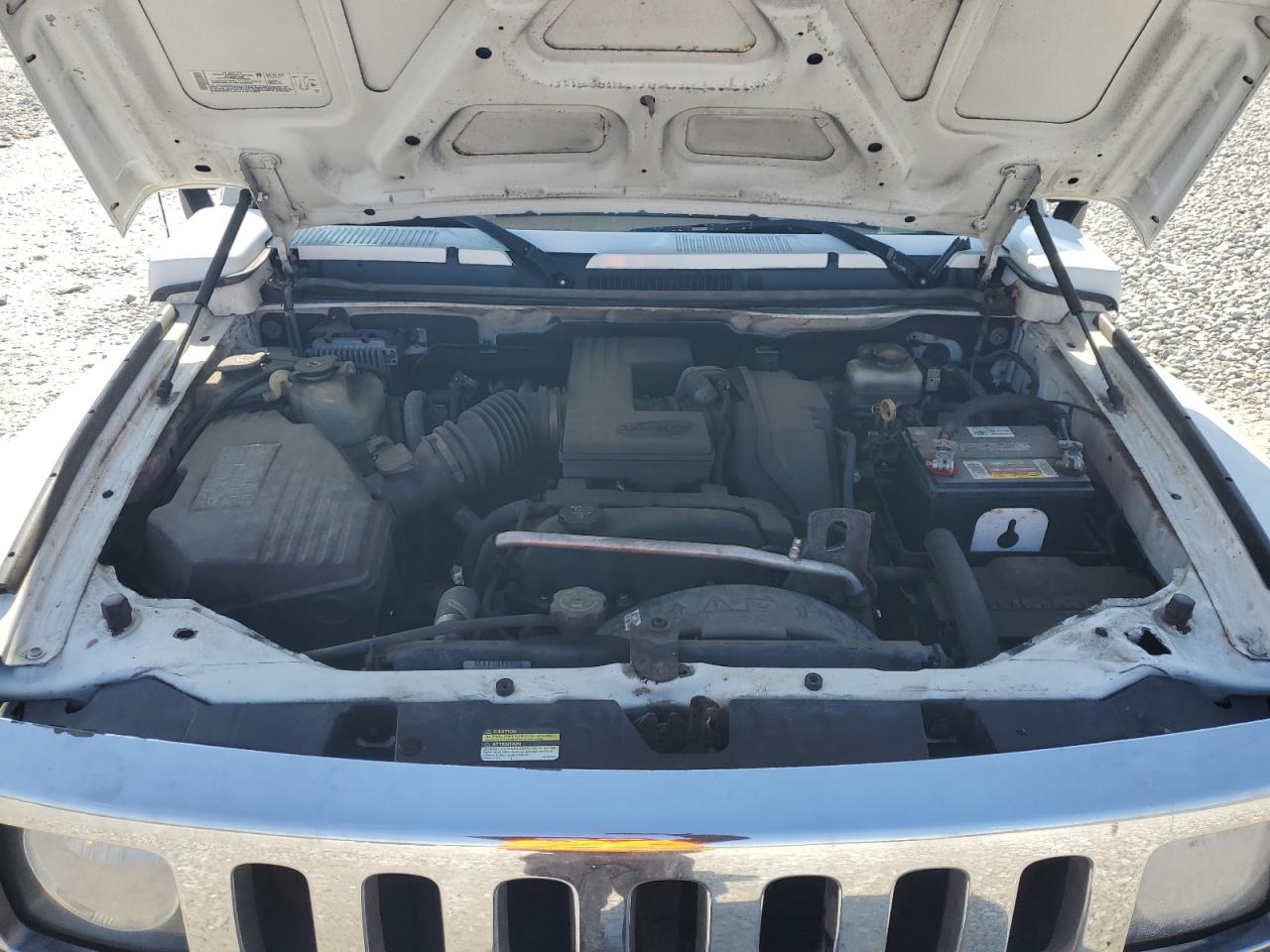 2006 Hummer H3 - Image 12