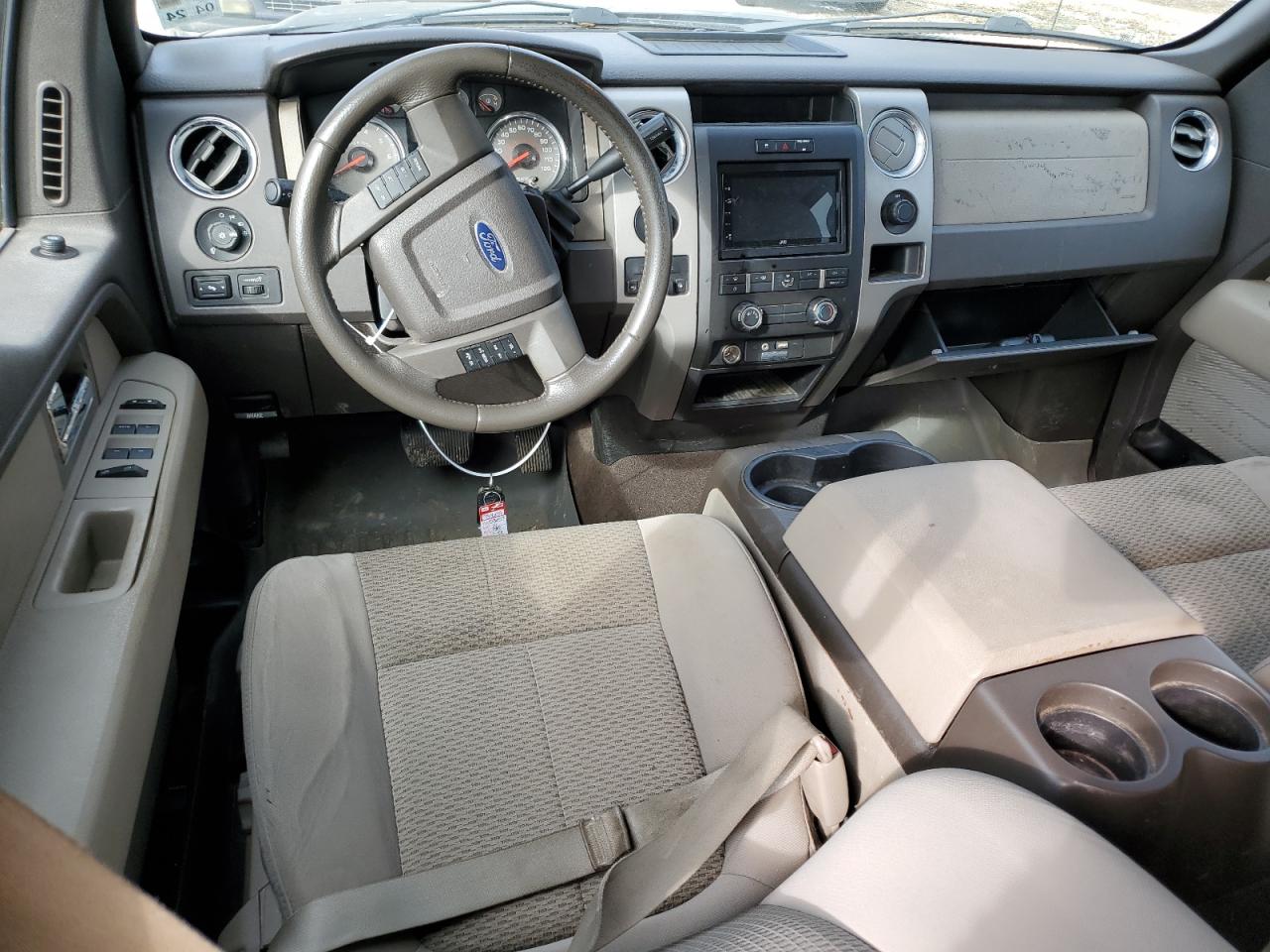 2010 Ford F-150 - Image 8