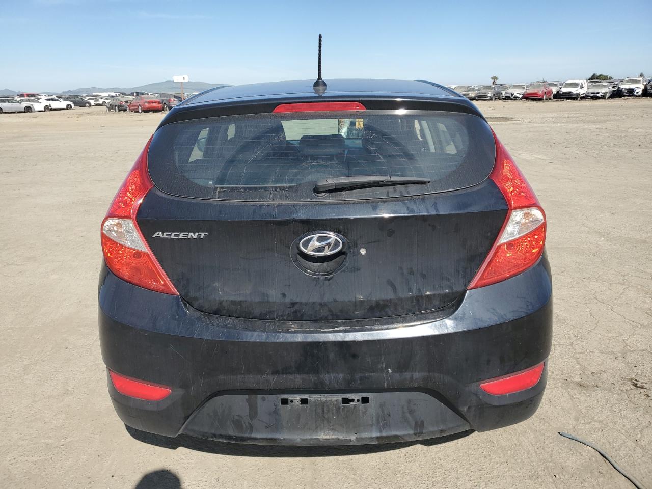 2016 Hyundai Accent - Image 6