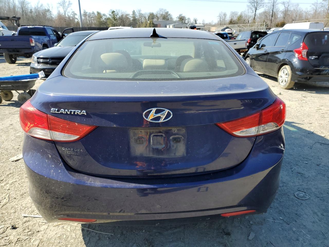 2013 Hyundai Elantra - Image 6