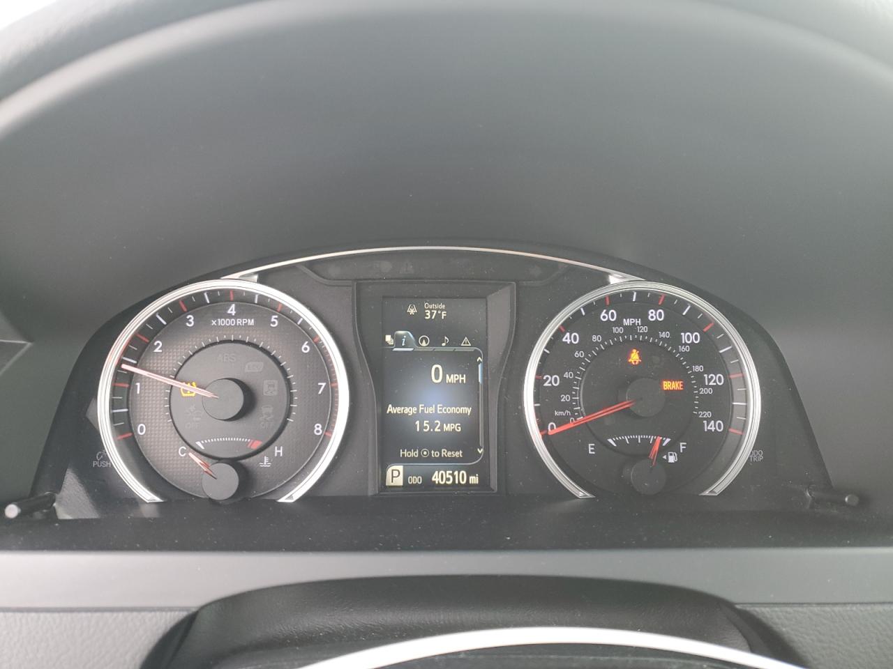 2016 Toyota Camry - Image 9