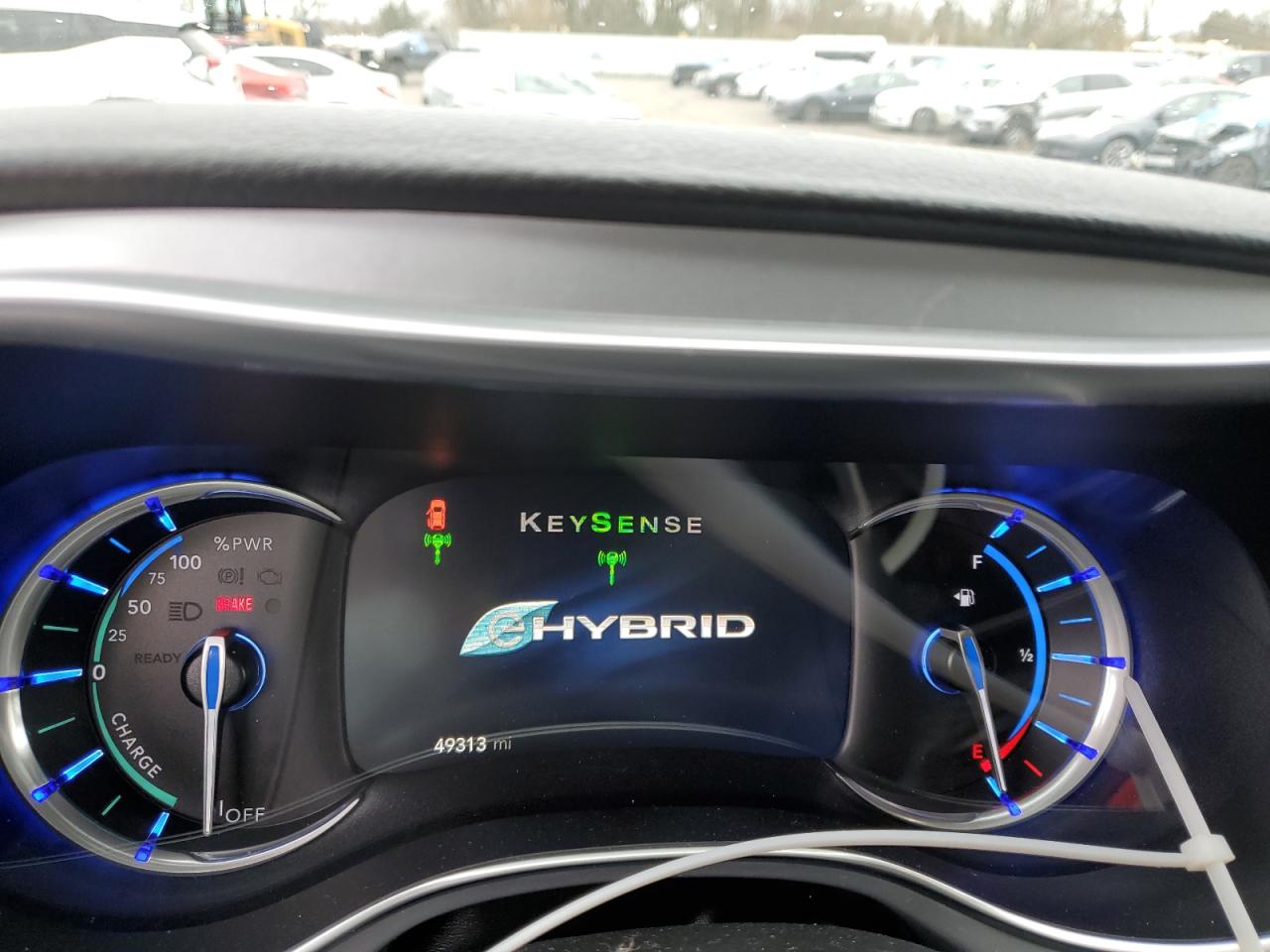 2020 Chrysler Pacifica - Image 9