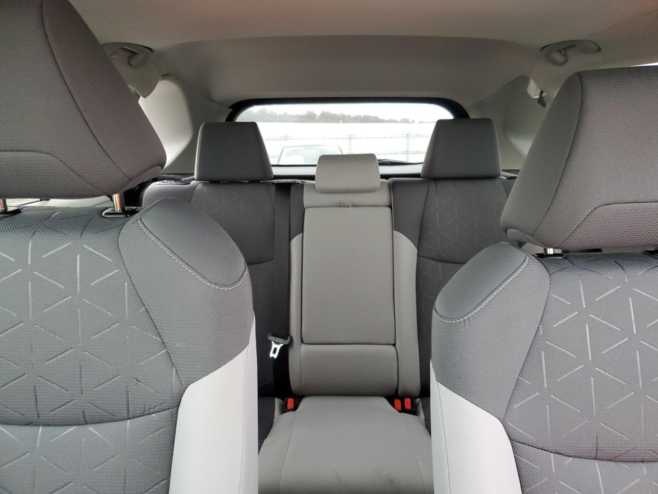 2022 Toyota RAV 4 - Image 10