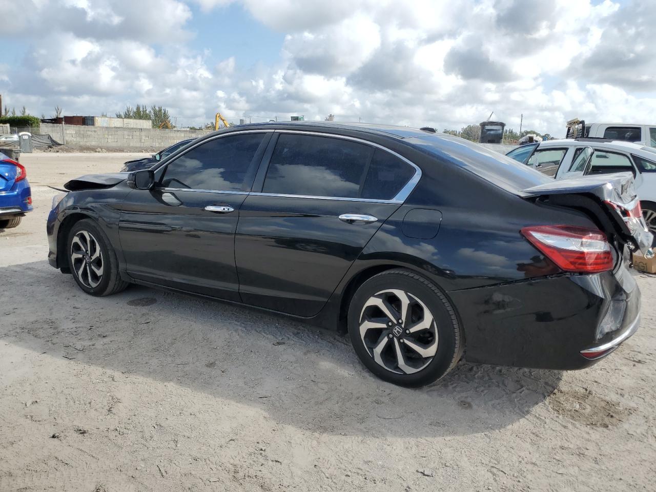 2016 Honda Accord - Image 2