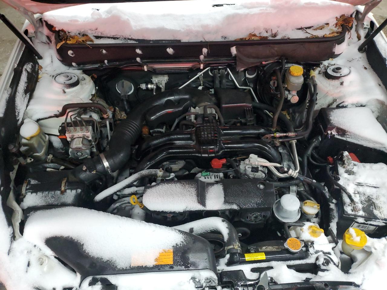 2013 Subaru Outback - Image 12