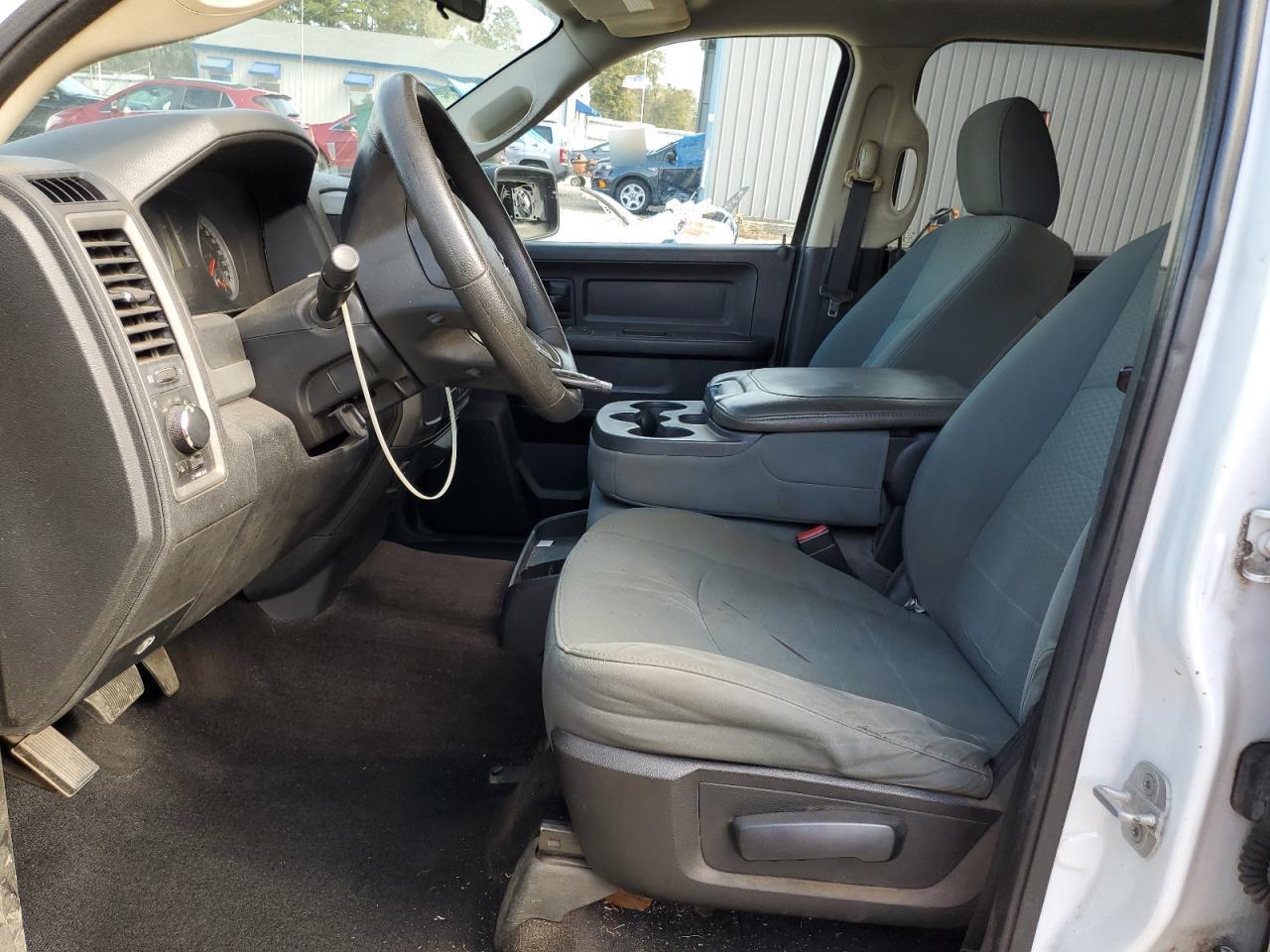 2013 RAM 1500 - Image 7