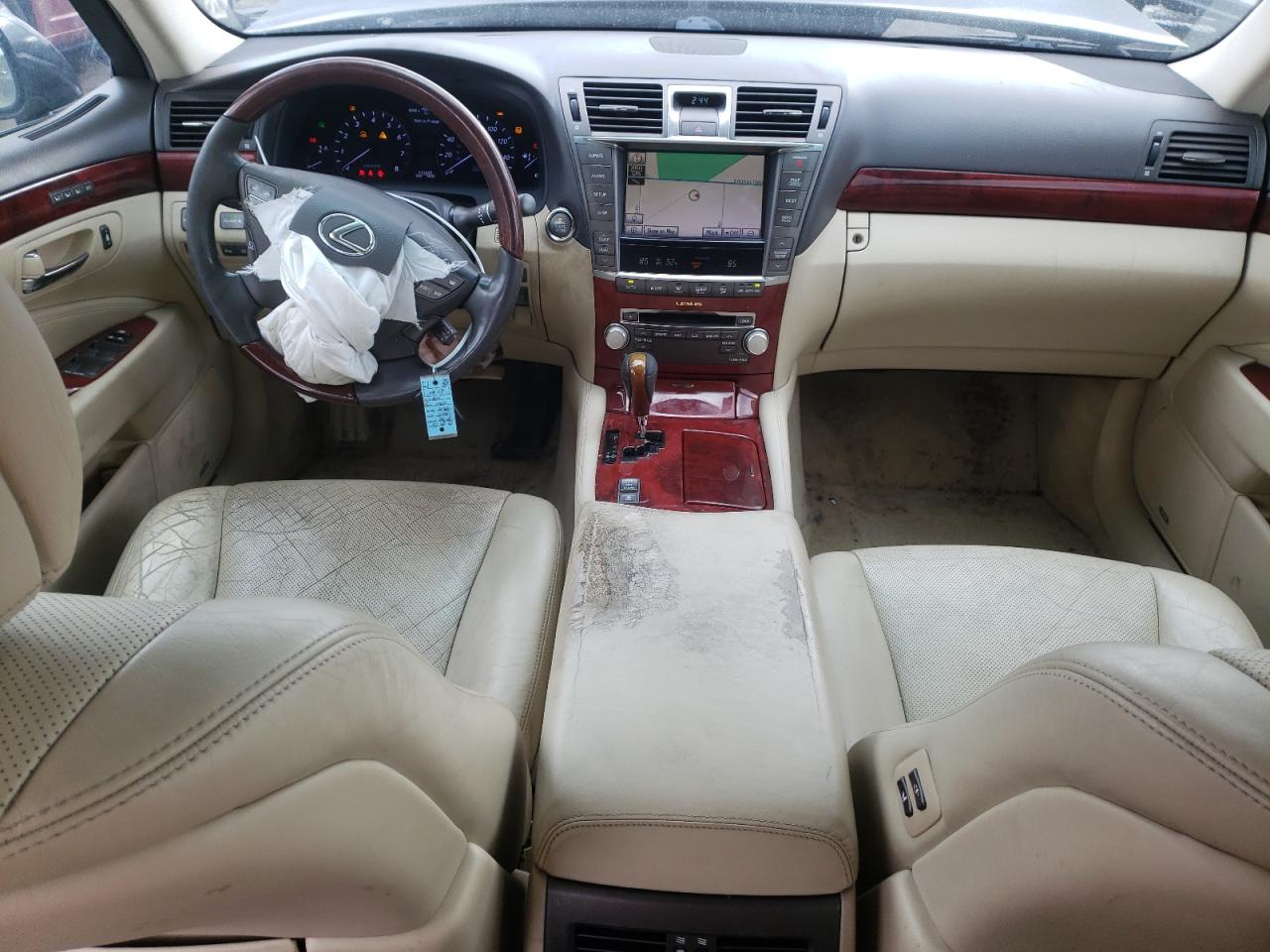 2011 Lexus LS - Image 8