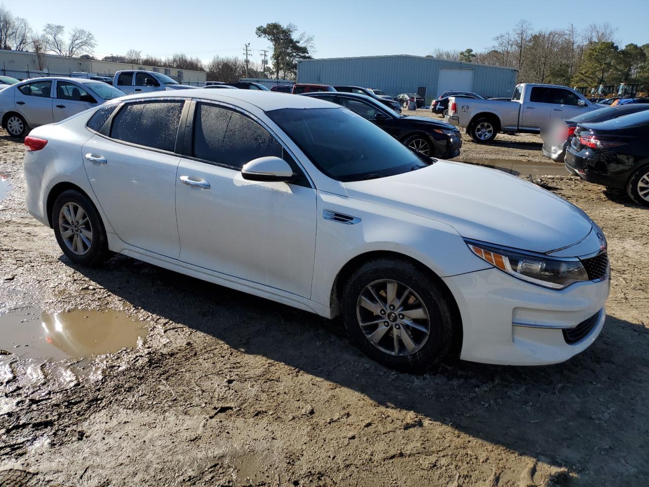2016 Kia Optima - Image 4